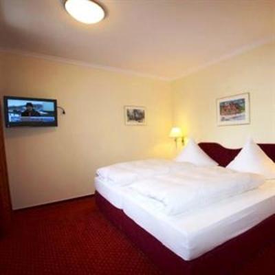фото отеля Hotel Hafen Hitzacker