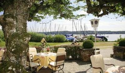 фото отеля Forsthaus Am See Possenhofen