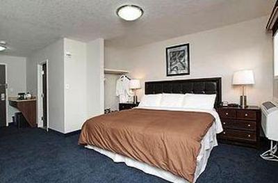 фото отеля Alberta Inn & Suites