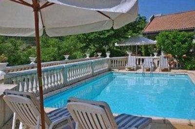 фото отеля Le Vieil Amandier Hotel Trigance