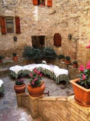 фото отеля Il Maniero Hotel Assisi