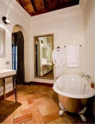 фото отеля Hotel Claude Marbella