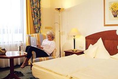 фото отеля Upstalsboom Seehotel