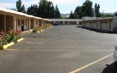 фото отеля Relax Inn of Yreka