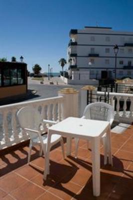 фото отеля Hostal Victoria Mar