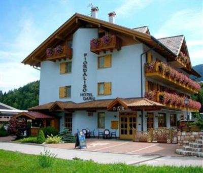 фото отеля Hotel Garni Fiordaliso
