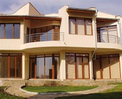 фото отеля Almond Hill Villas Kosharitsa