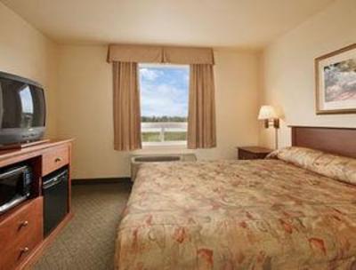 фото отеля Super 8 Amherst