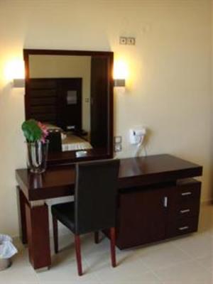 фото отеля Socrates Hotel Apartments