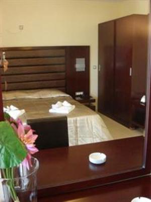 фото отеля Socrates Hotel Apartments