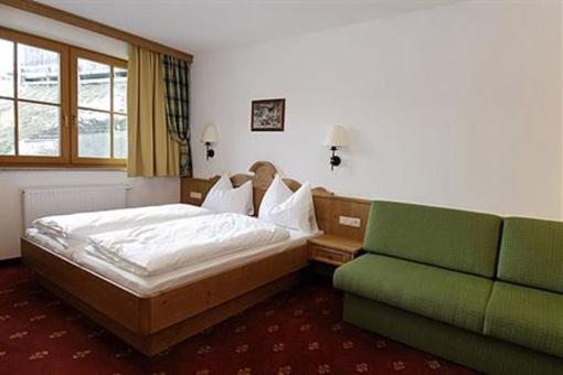 фото отеля Hotel Gasthof Schutzenhof