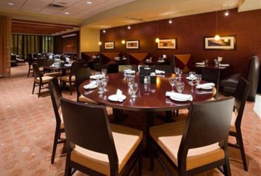 фото отеля Crowne Plaza Hotel St Paul - Riverfront