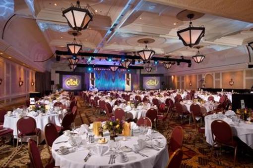 фото отеля Crowne Plaza Hotel St Paul - Riverfront