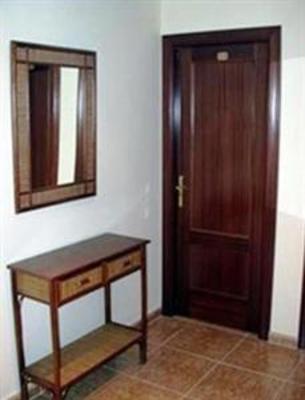 фото отеля Hostal El Puerto