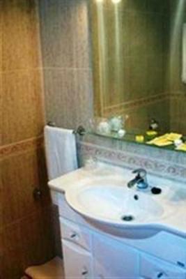 фото отеля Hostal El Puerto