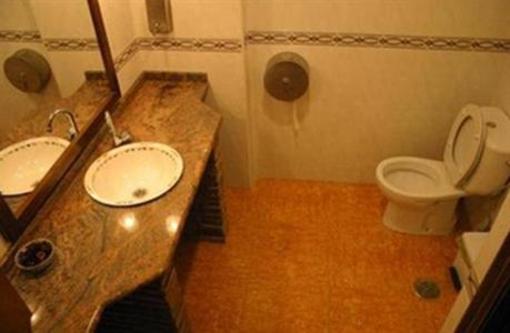 фото отеля Hostal El Puerto