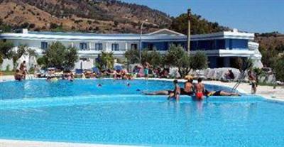 фото отеля Cala Longa Hotel Club Montauro