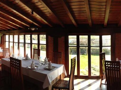 фото отеля Ria de Castellanos Hotel Arnuero