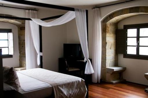 фото отеля Palacio De Meras Hotel Tineo
