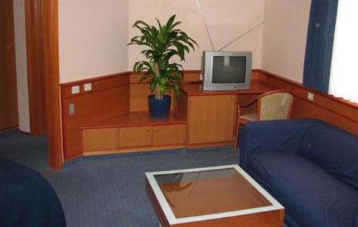 фото отеля Hotel Oltra