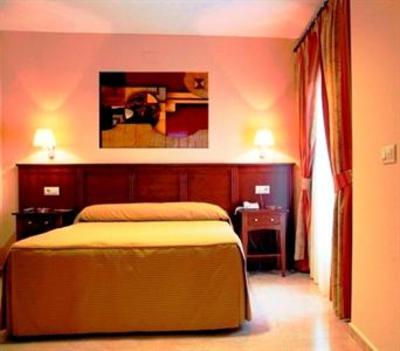 фото отеля Hostal Carmen Zafra