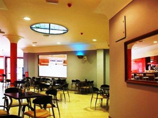 фото отеля Hostal Carmen Zafra