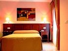 фото отеля Hostal Carmen Zafra