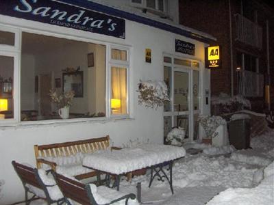 фото отеля Sandra's Guest House