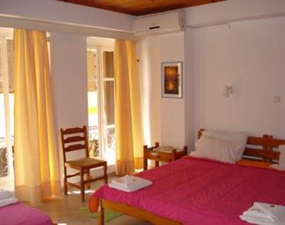 фото отеля Artemi's Rooms