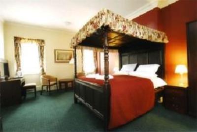 фото отеля The Kings Arms Hotel Bicester
