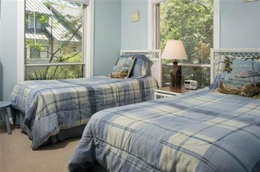 фото отеля ResortQuest Ketch Court Villas Hilton Head Island
