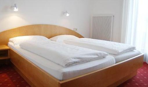 фото отеля Hotel Gasthof Herzog Weissensee