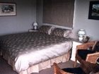 фото отеля Lake Hood Homestay B&B