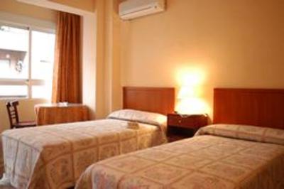 фото отеля Pension Alcazaba
