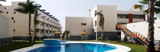 фото отеля Apartamentos Calalucia