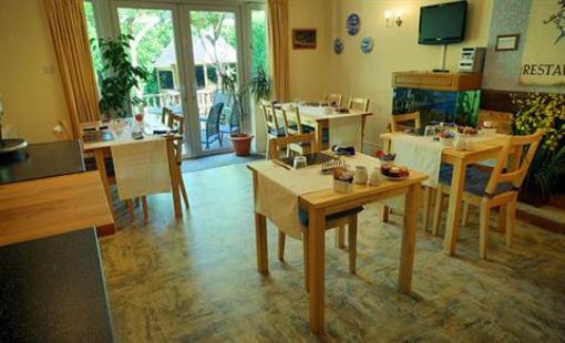 фото отеля Pretty Maid House Bed & Breakfast Sevenoaks