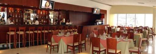 фото отеля Hotel Casino Emperador
