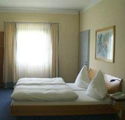 фото отеля Axxe Motel Dresdner Tor Sud