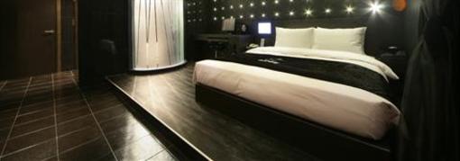 фото отеля Ever Tourist Hotel