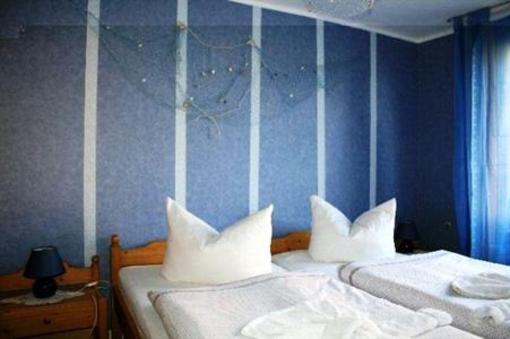 фото отеля Strandhotel Lobbe Middelhagen