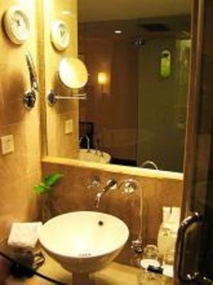 фото отеля White Rose Hotel