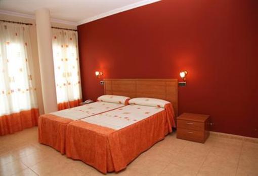 фото отеля Hotel Ciudad Pozo Alcon