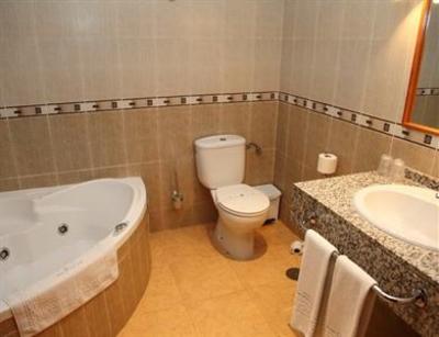 фото отеля Hotel Ciudad Pozo Alcon