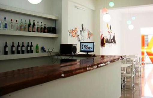 фото отеля Backpacker's Suites