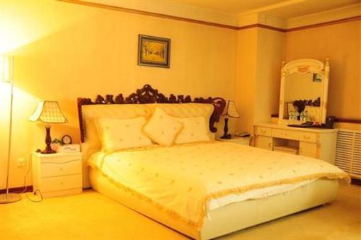 фото отеля Qinghai Jingjiang Unique Hotel