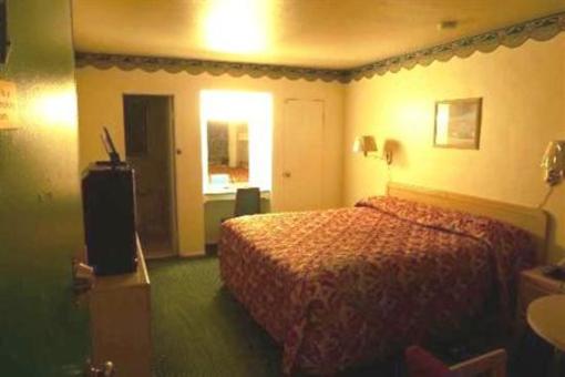 фото отеля Ramblin Rose Motel