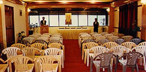 фото отеля Chumbi Residency Hotel