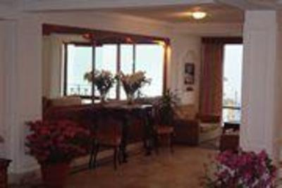 фото отеля Chumbi Residency Hotel