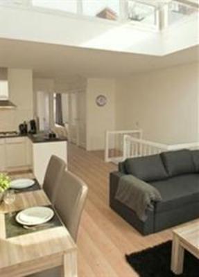 фото отеля Short Stay Apartment Grand Place