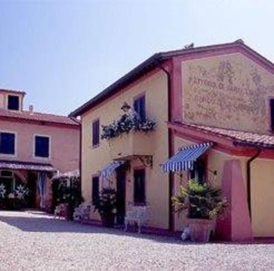 фото отеля Fattoria Santa Lucia le Tagliate